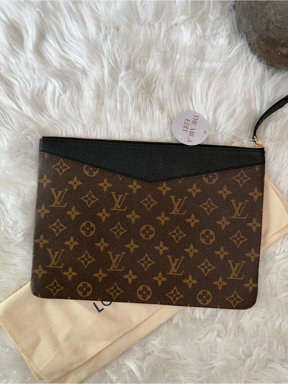 Louis Vuitton Monogram Zip Daily Pouch in Black Trim